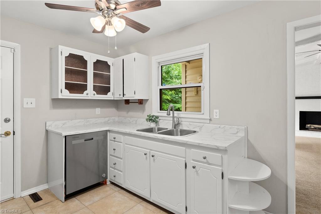 property viewer photo 7