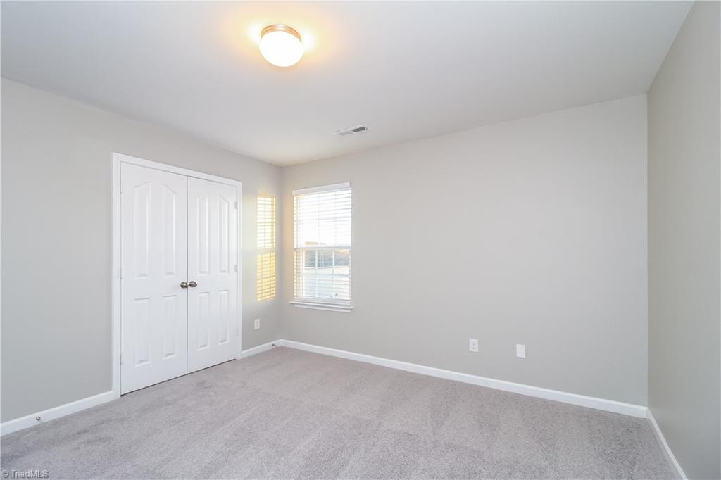 property viewer photo 10