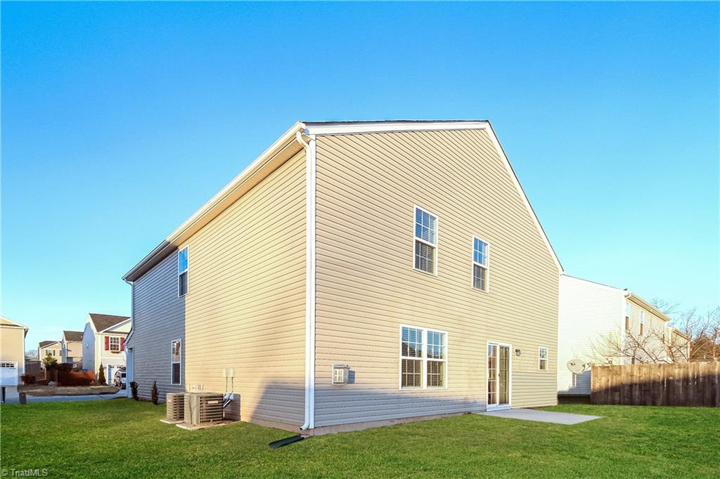 property viewer photo 13