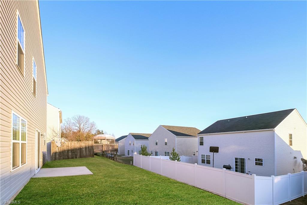 property viewer photo 14