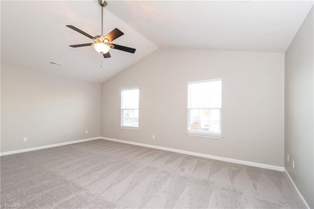 property viewer photo 7