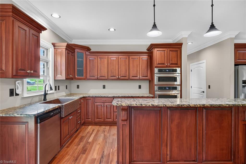 property viewer photo 19