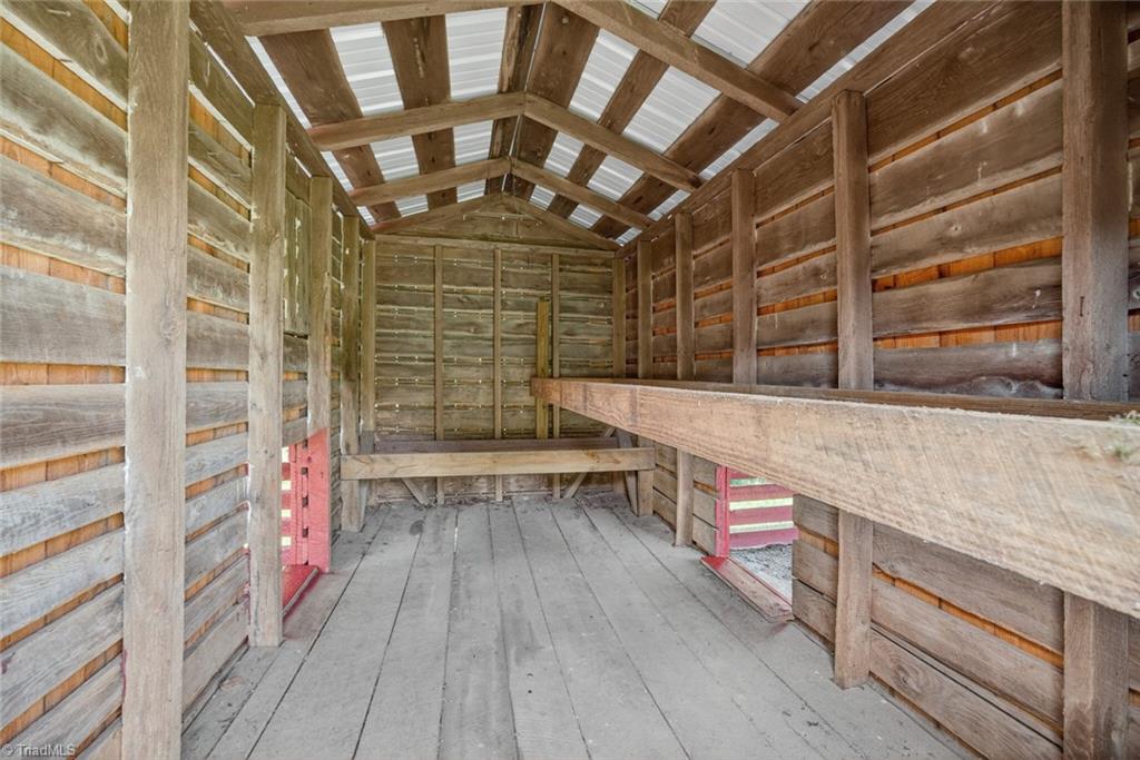 property viewer photo 45