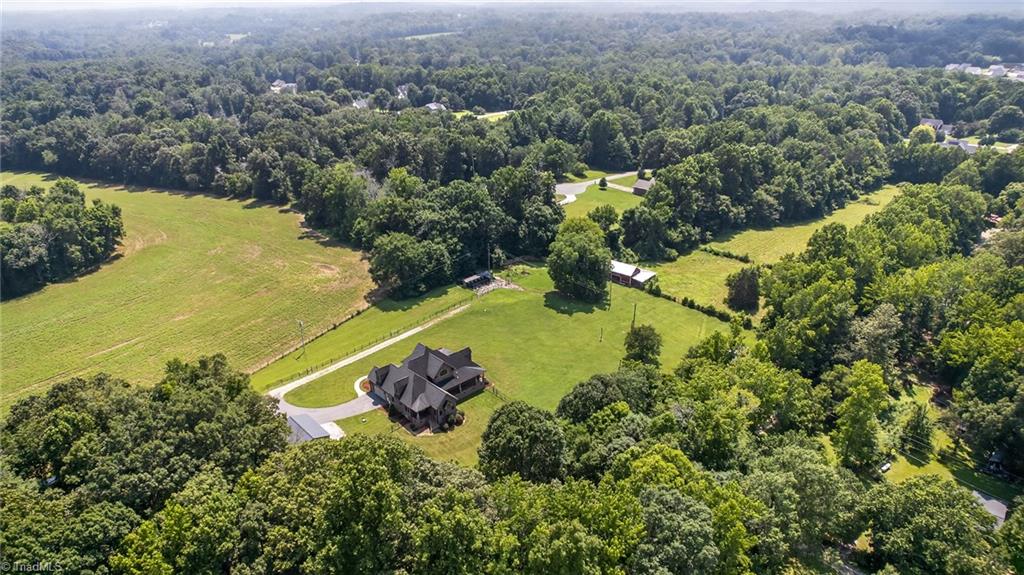 property viewer photo 49