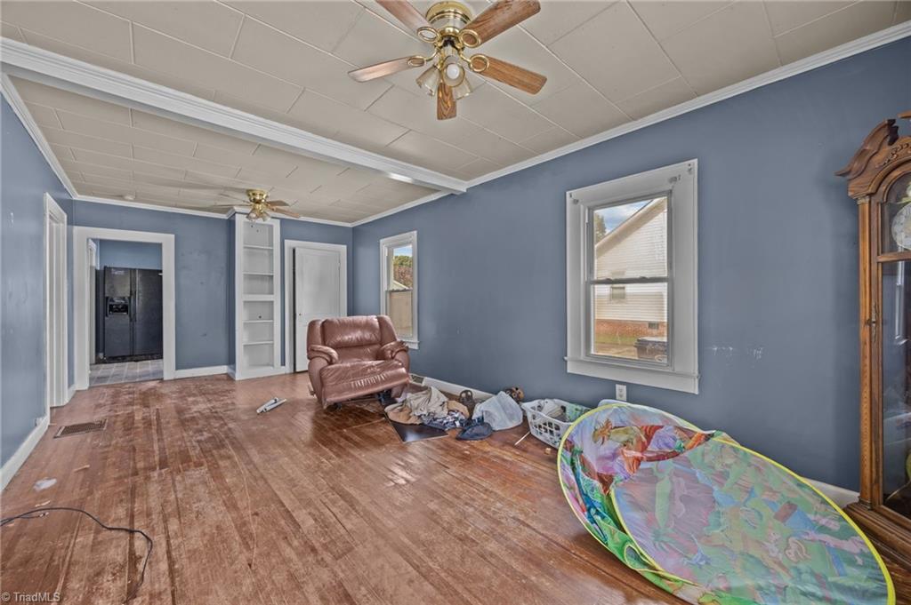 property viewer photo 11