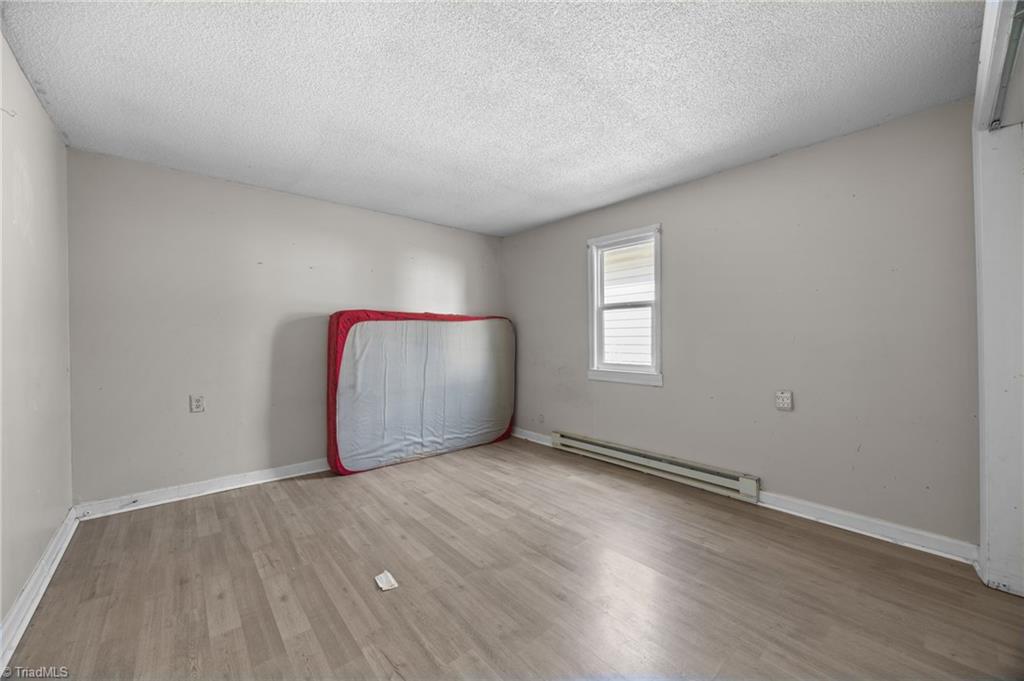 property viewer photo 28