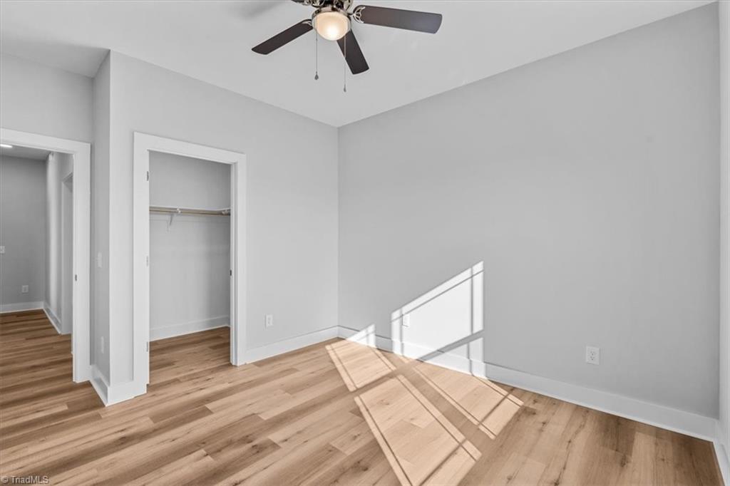 property viewer photo 27