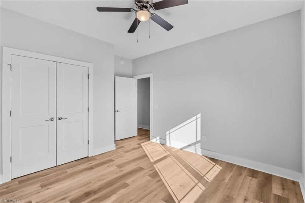 property viewer photo 29
