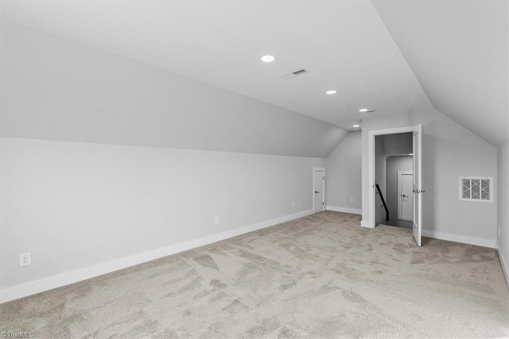 property viewer photo 34