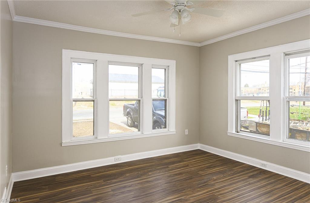 property viewer photo 14