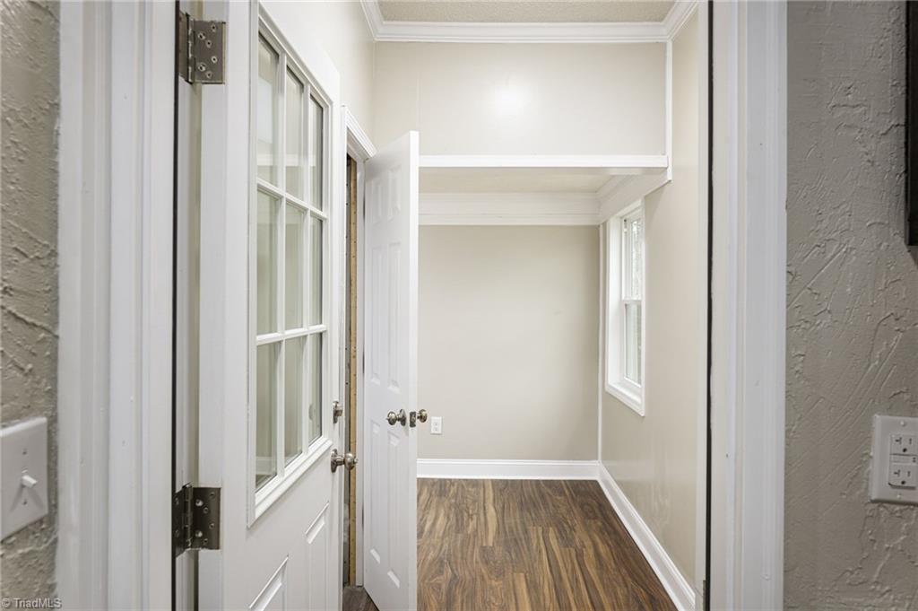 property viewer photo 17