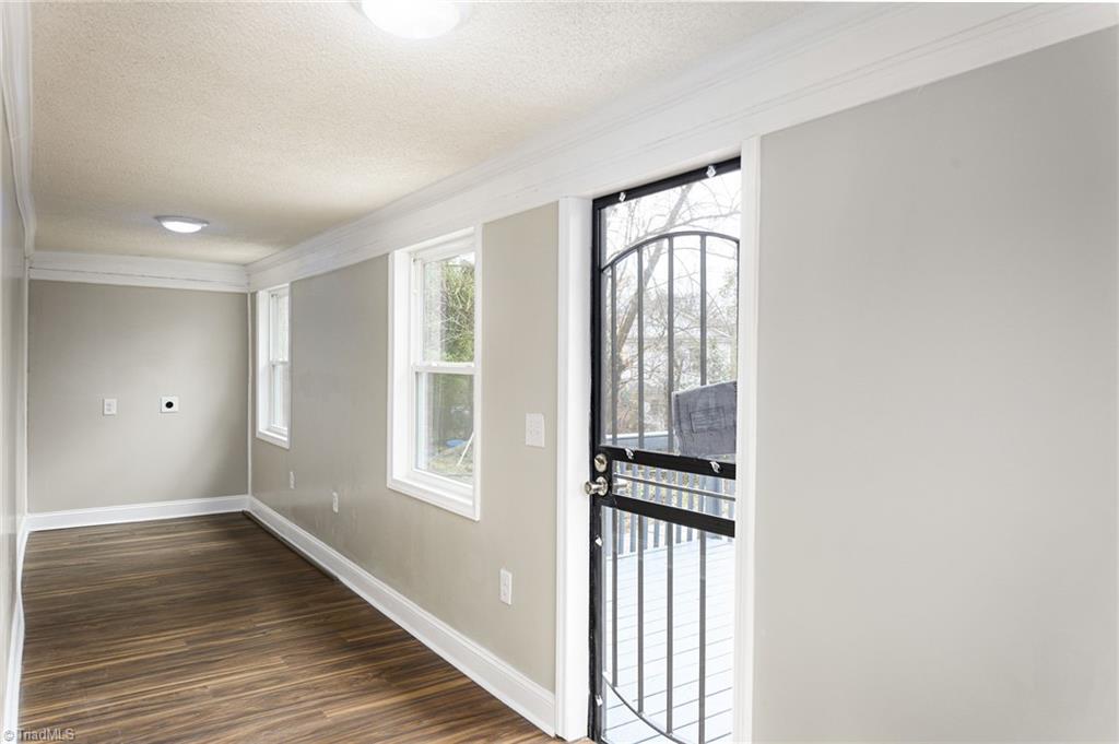 property viewer photo 18