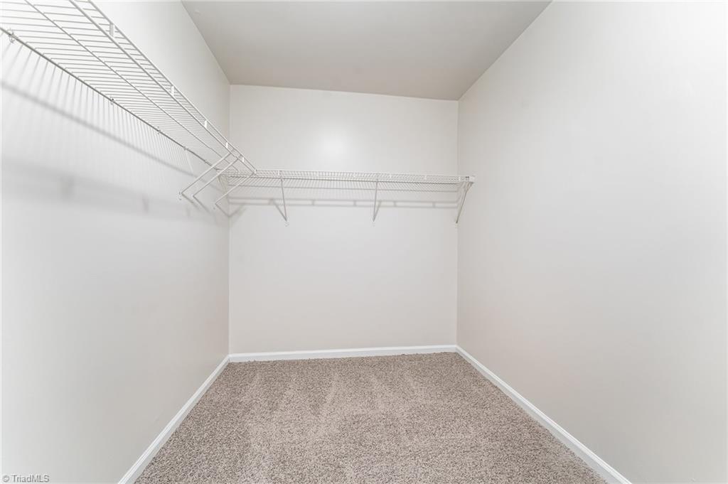 property viewer photo 14