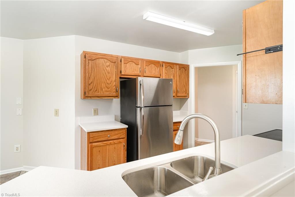 property viewer photo 9