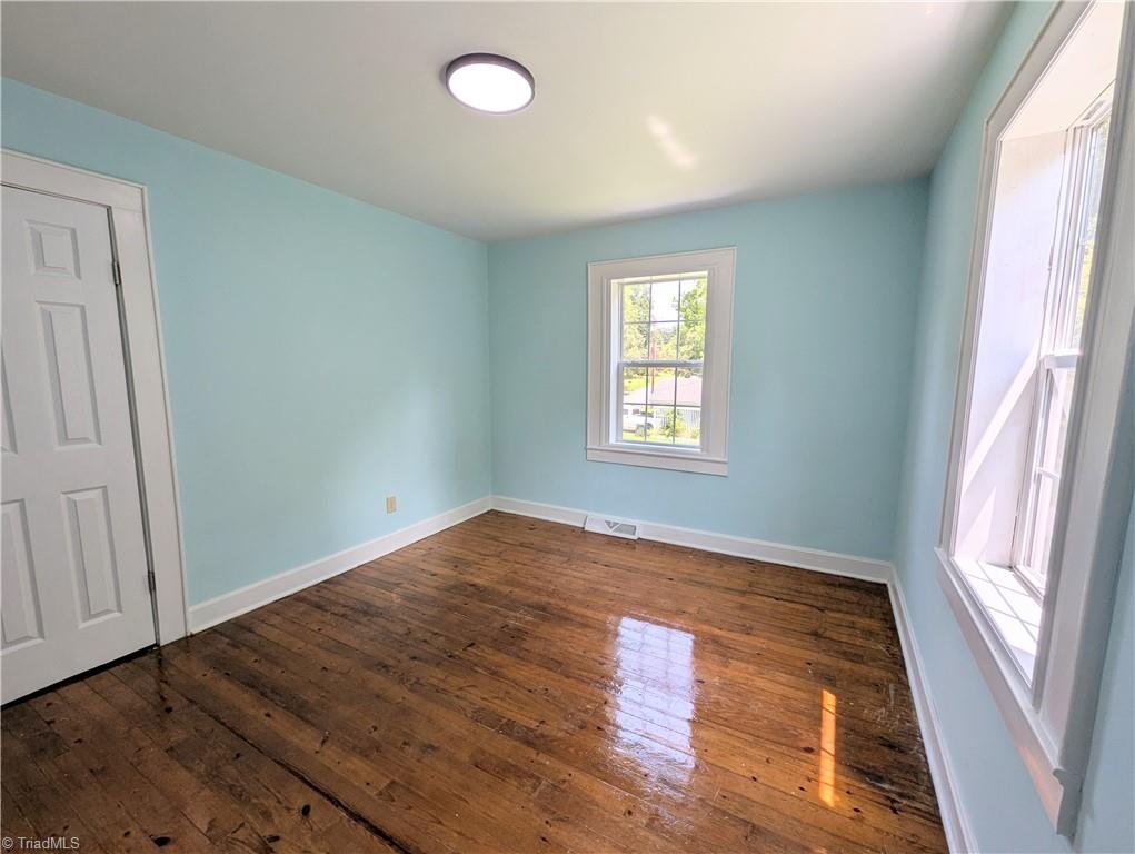 property viewer photo 20