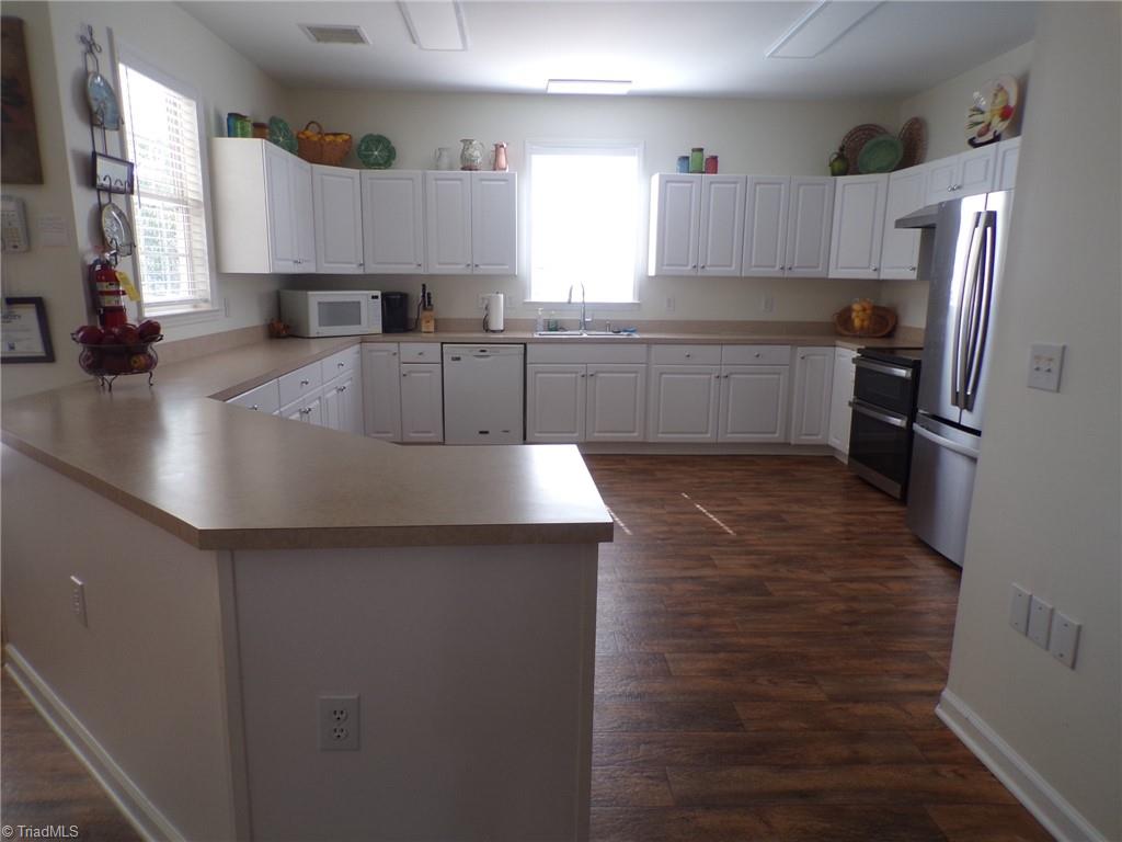 property viewer photo 29