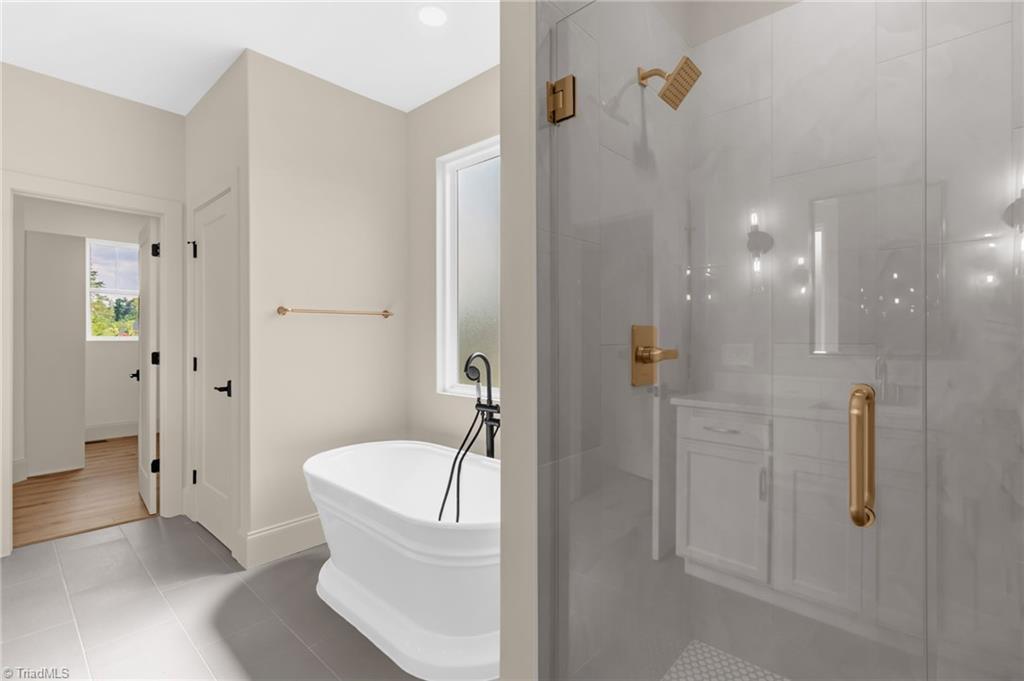 property viewer photo 23