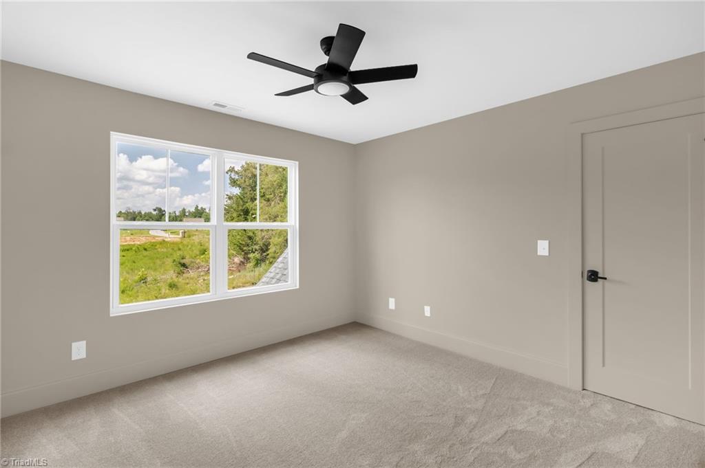 property viewer photo 33