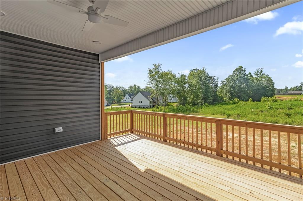 property viewer photo 37