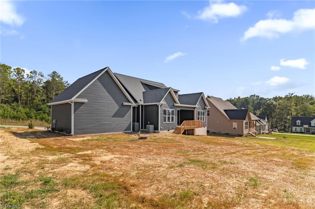 property viewer photo 38