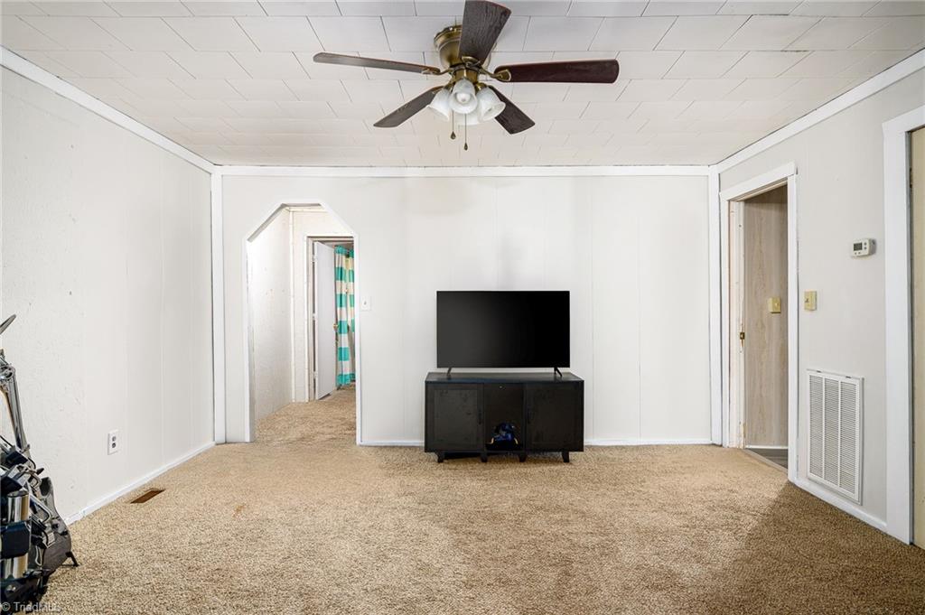 property viewer photo 20