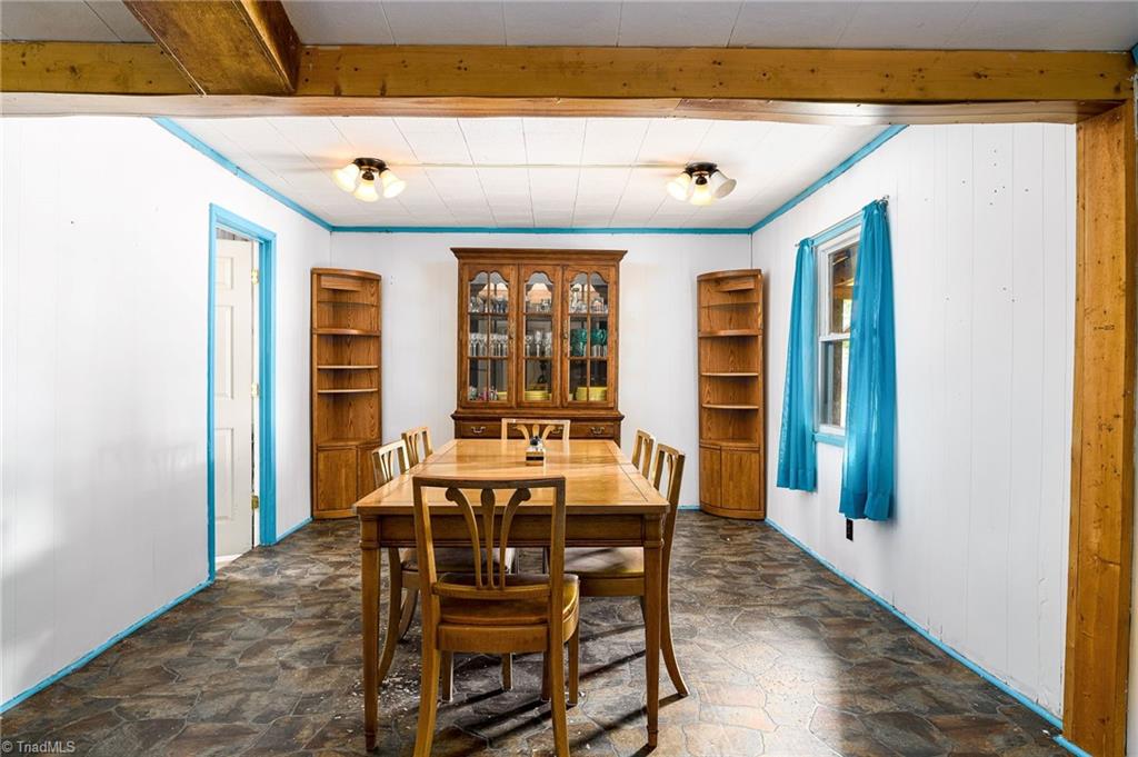 property viewer photo 9