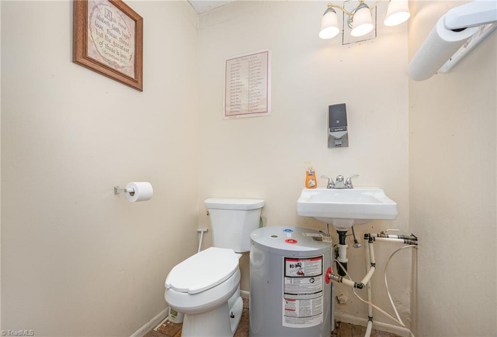 main property photo 27
