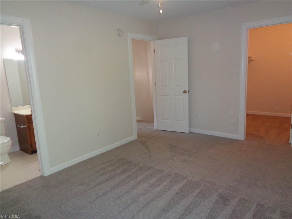 property viewer photo 12