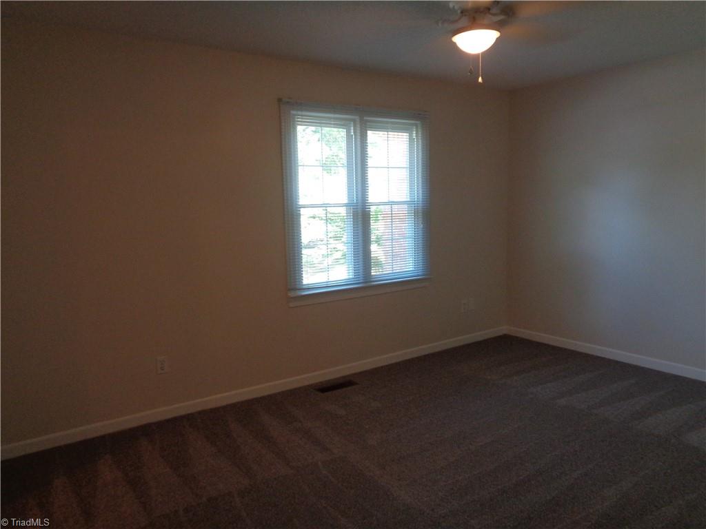 property viewer photo 15