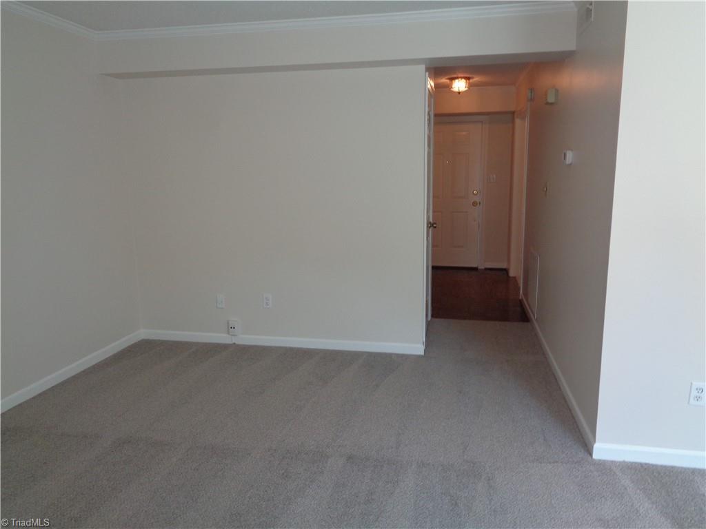 property viewer photo 3