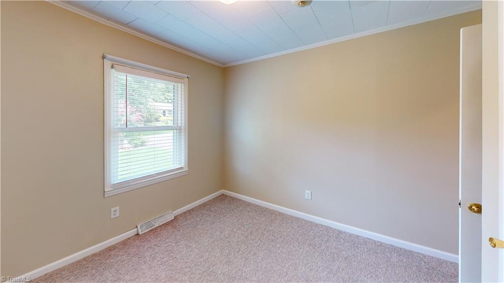 property viewer photo 20