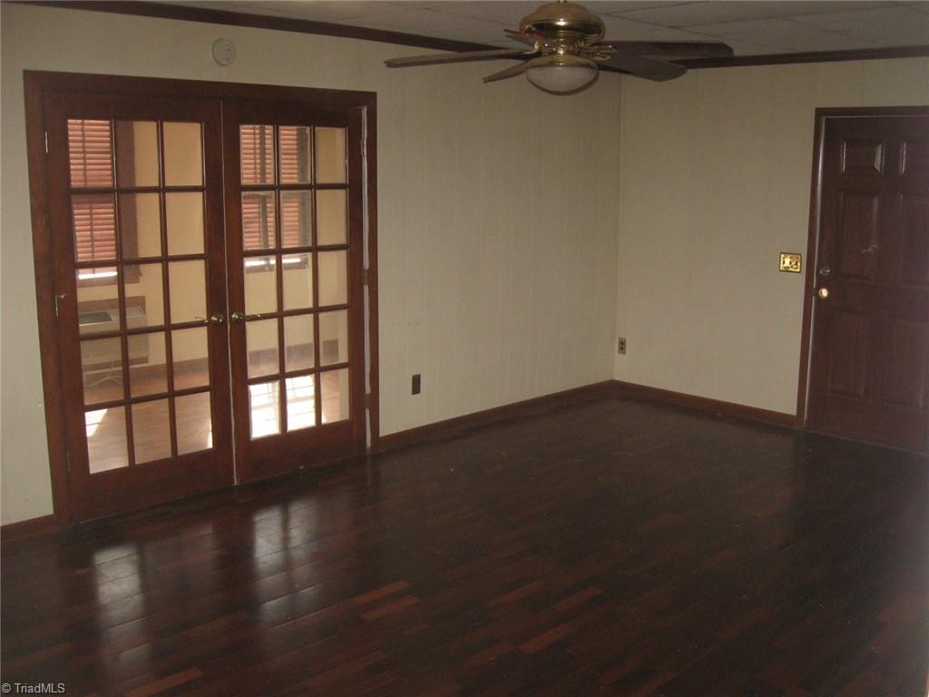 property viewer photo 6