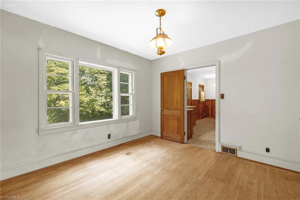 property viewer photo 11