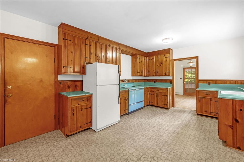 property viewer photo 15
