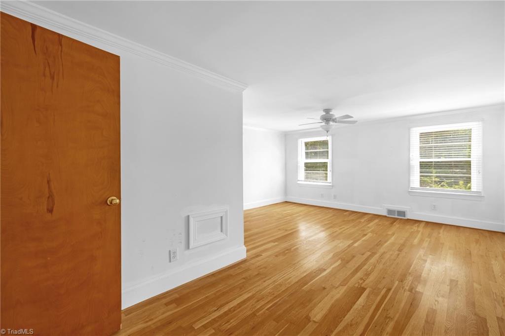property viewer photo 23