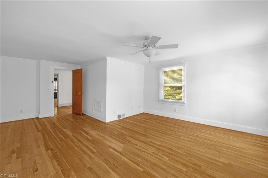 property viewer photo 24