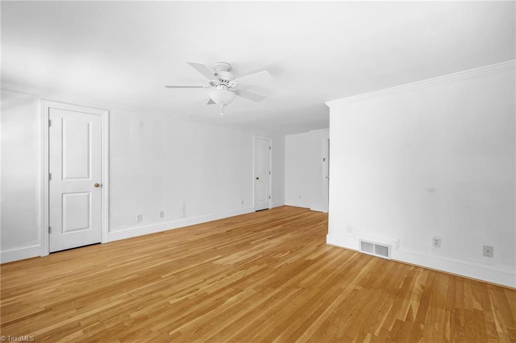 property viewer photo 25
