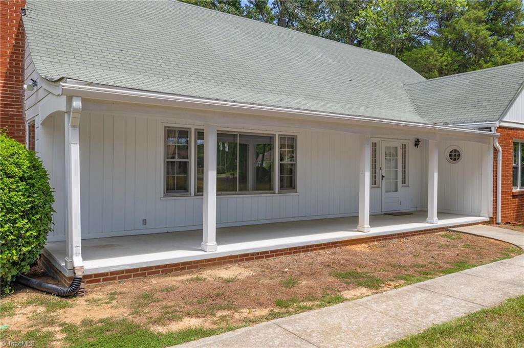 property viewer photo 3