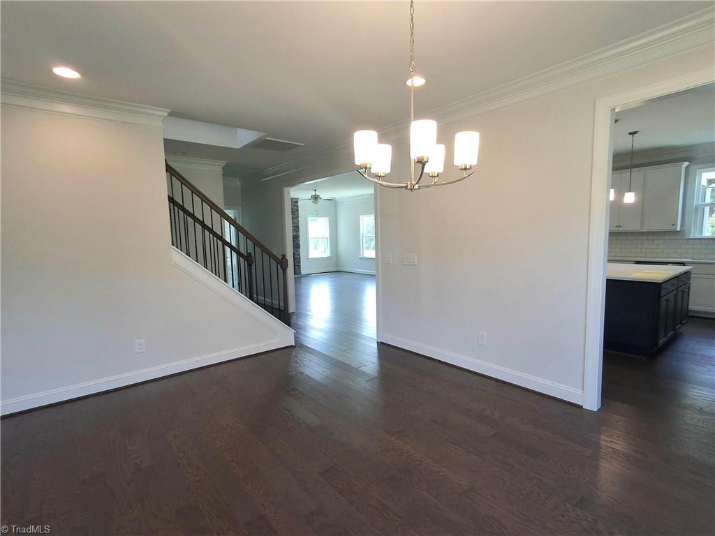 property viewer photo 1