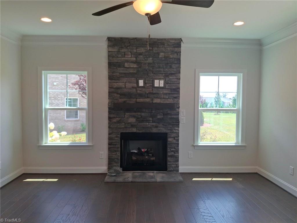 property viewer photo 5