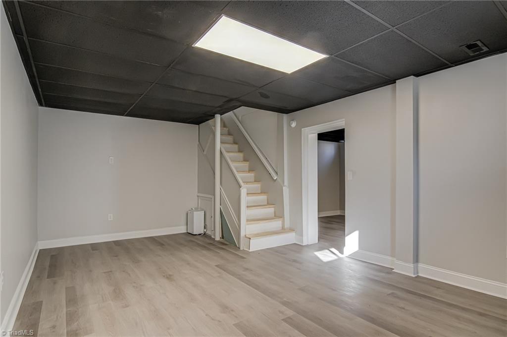 property viewer photo 23