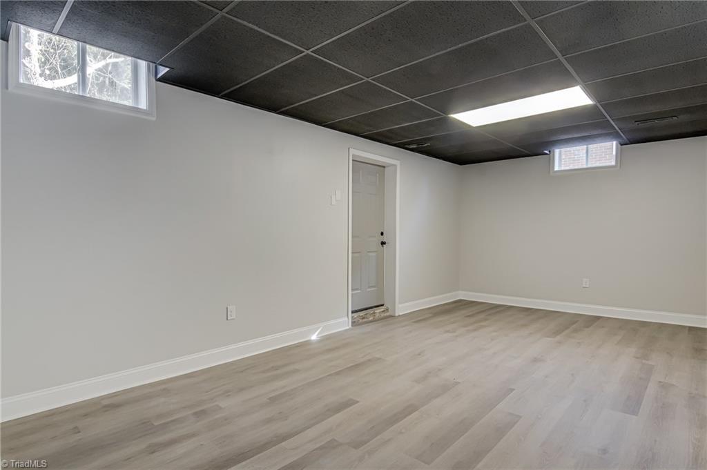 property viewer photo 24