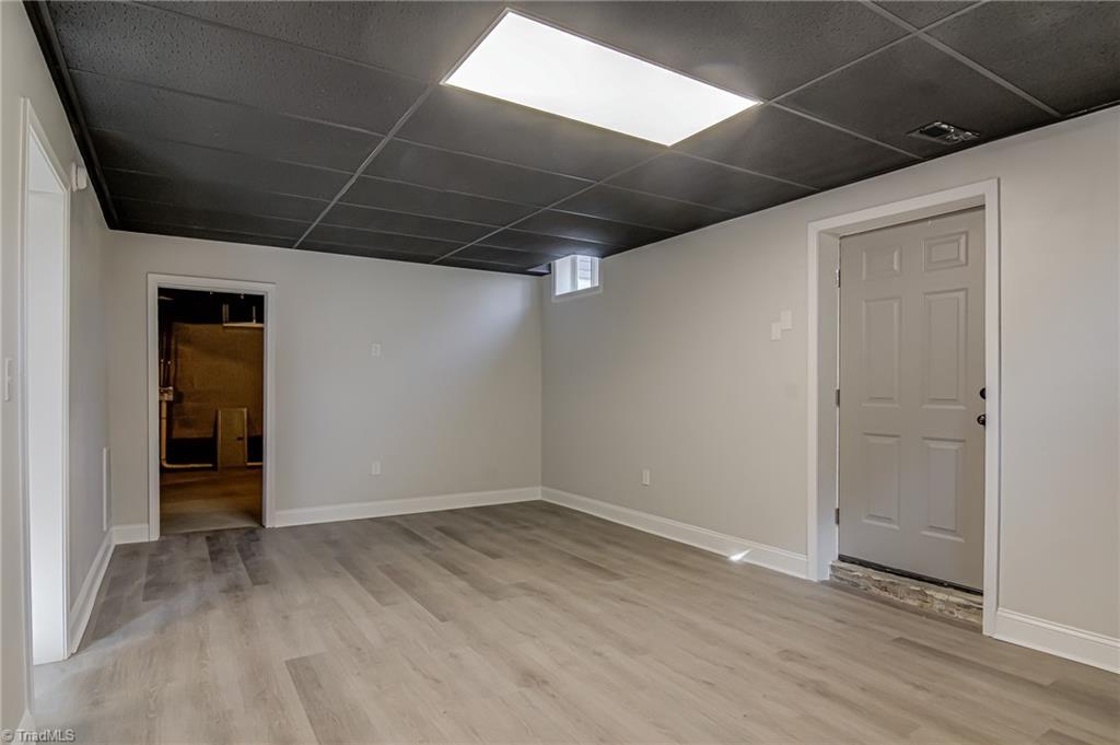 property viewer photo 25