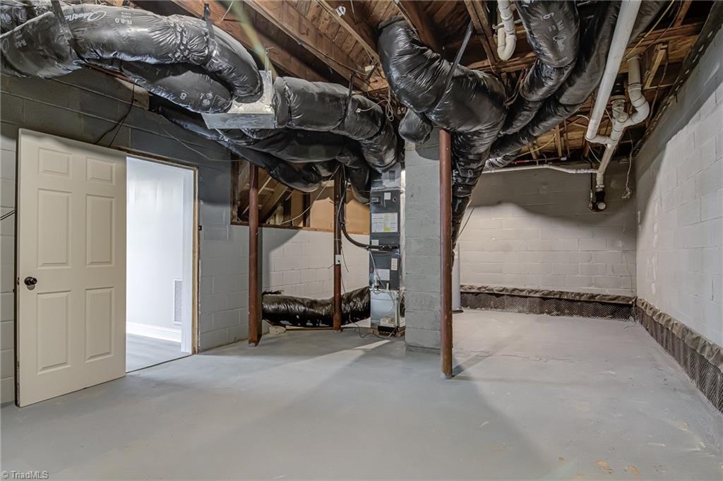 property viewer photo 26