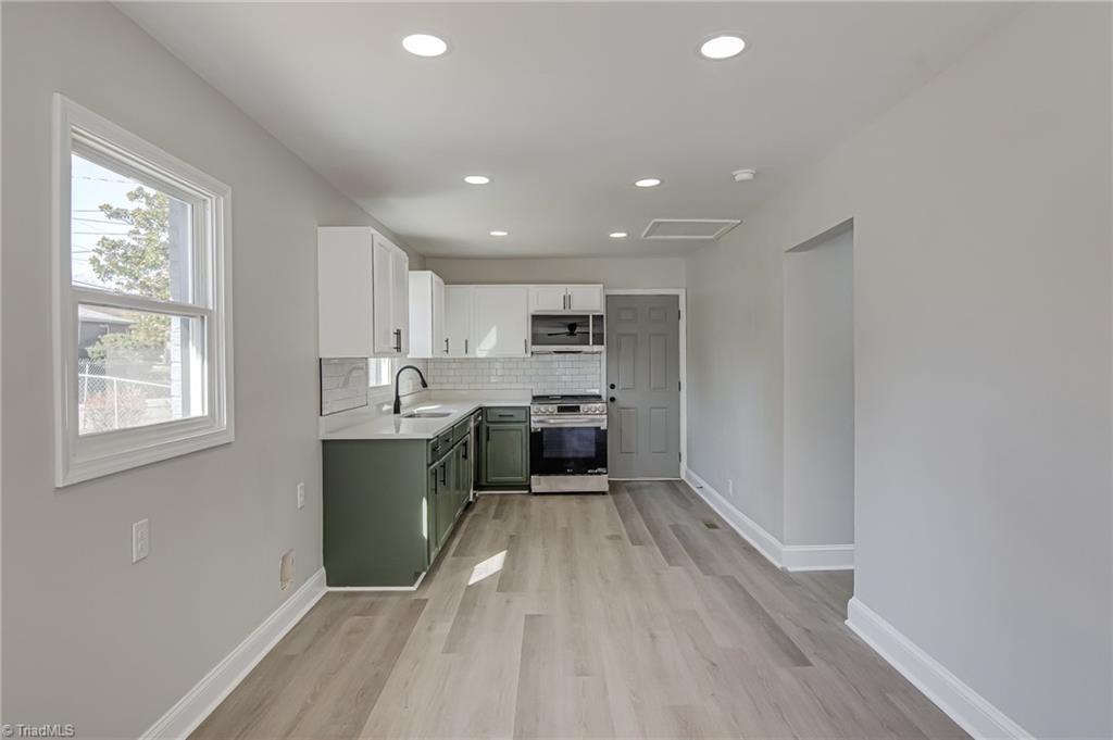 property viewer photo 6