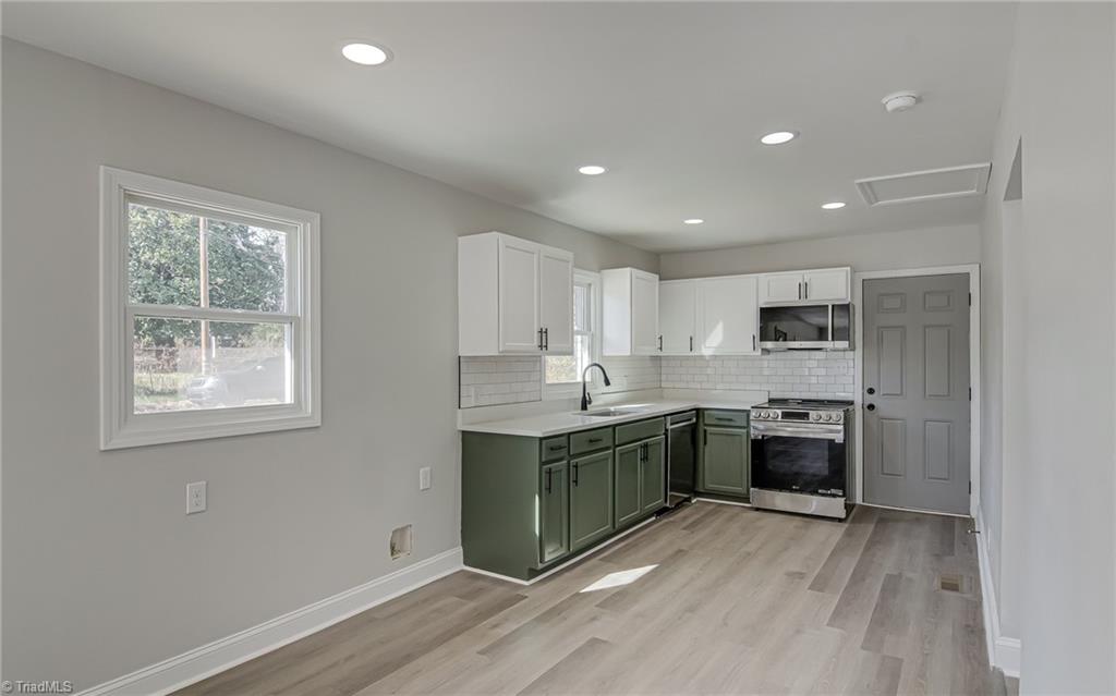 property viewer photo 7