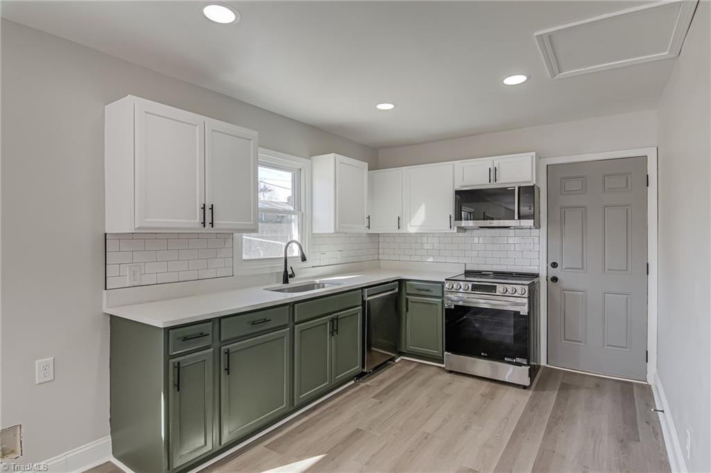 property viewer photo 8