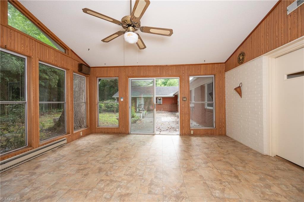 property viewer photo 11