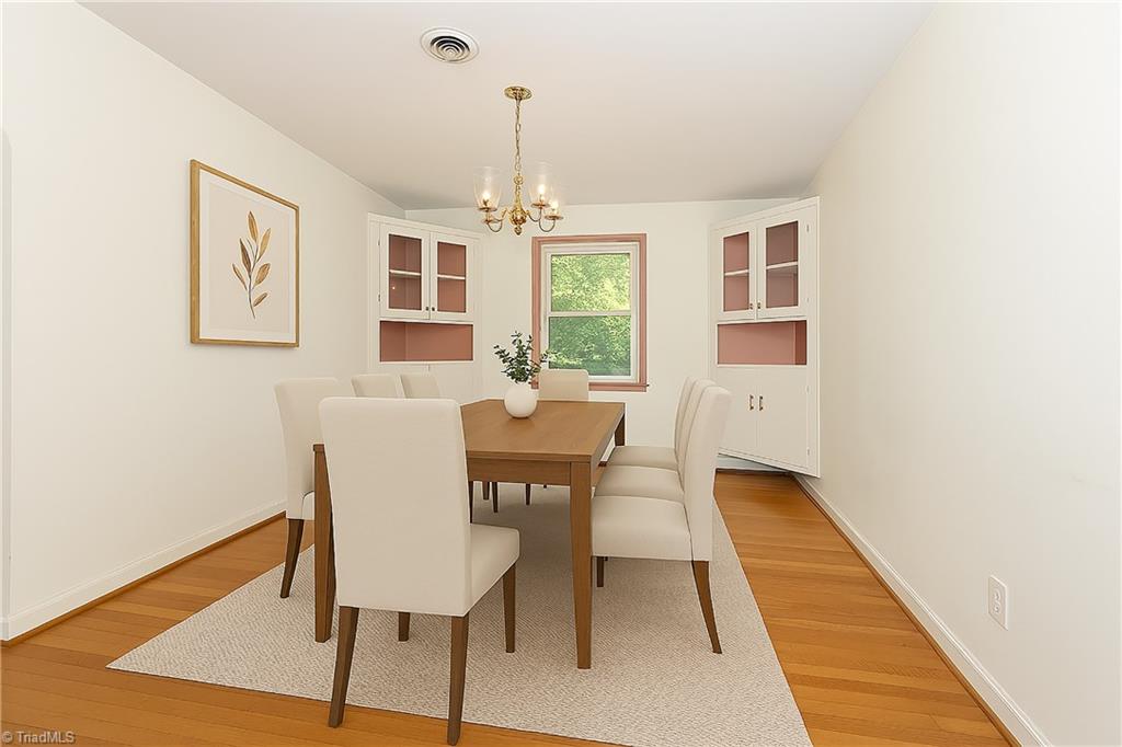 property viewer photo 13