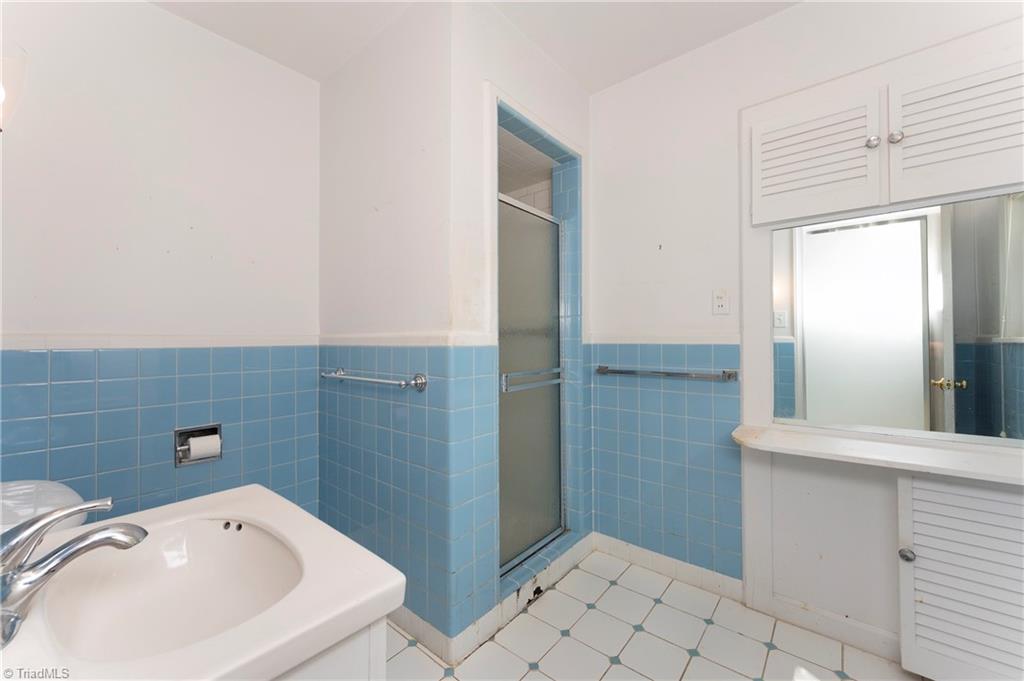 property viewer photo 24